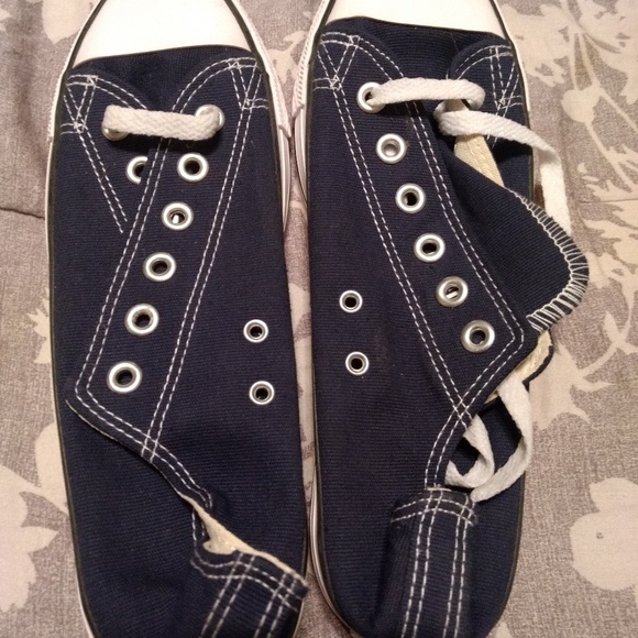 Sz 8.5-3 pair Converse Chuck Taylor's (2 pair NEW) - Picture 4 of 5